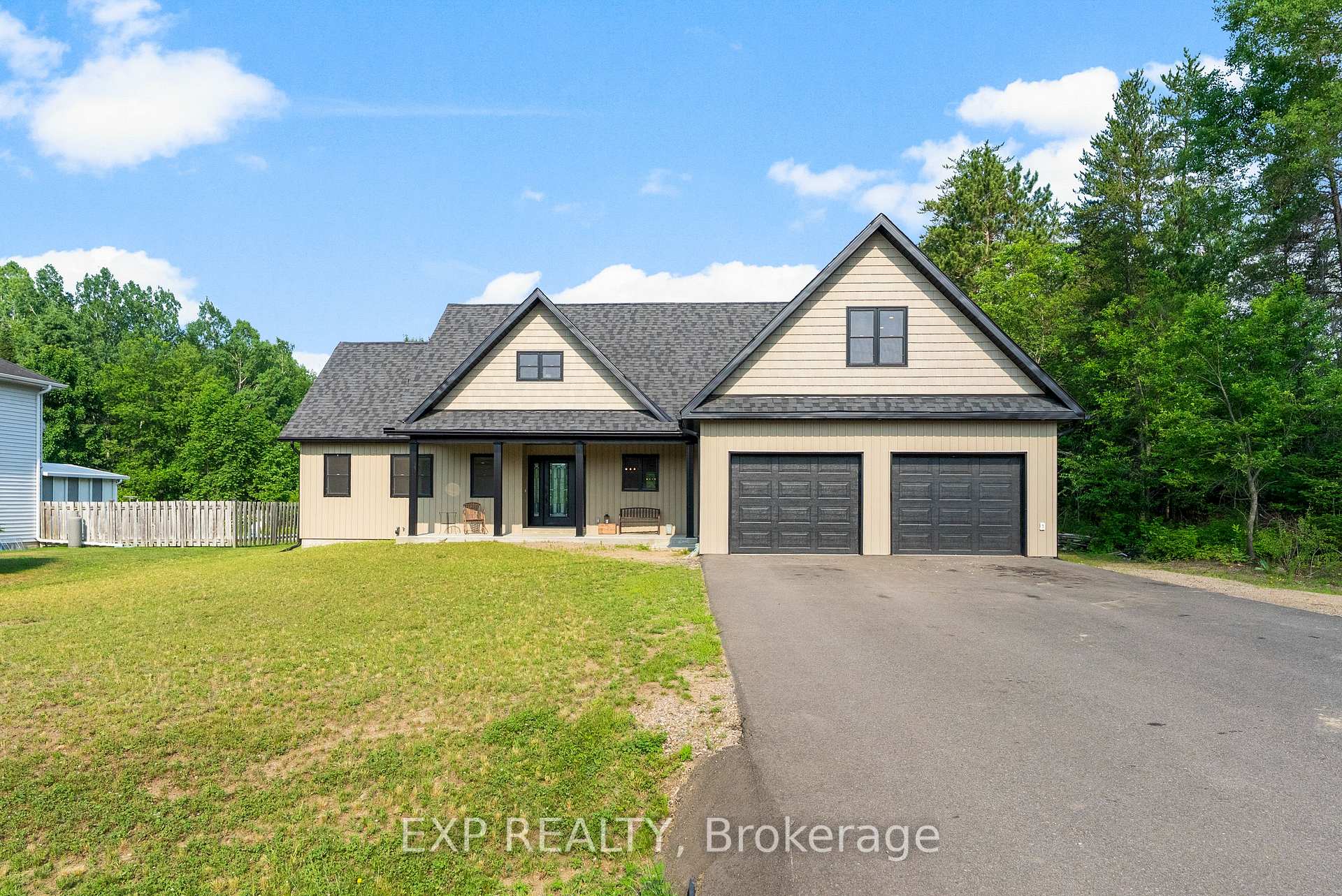 Photo 2 of 51 Yantha Crescent, Madawaska Valley, Madawaska Valley — HOMEH