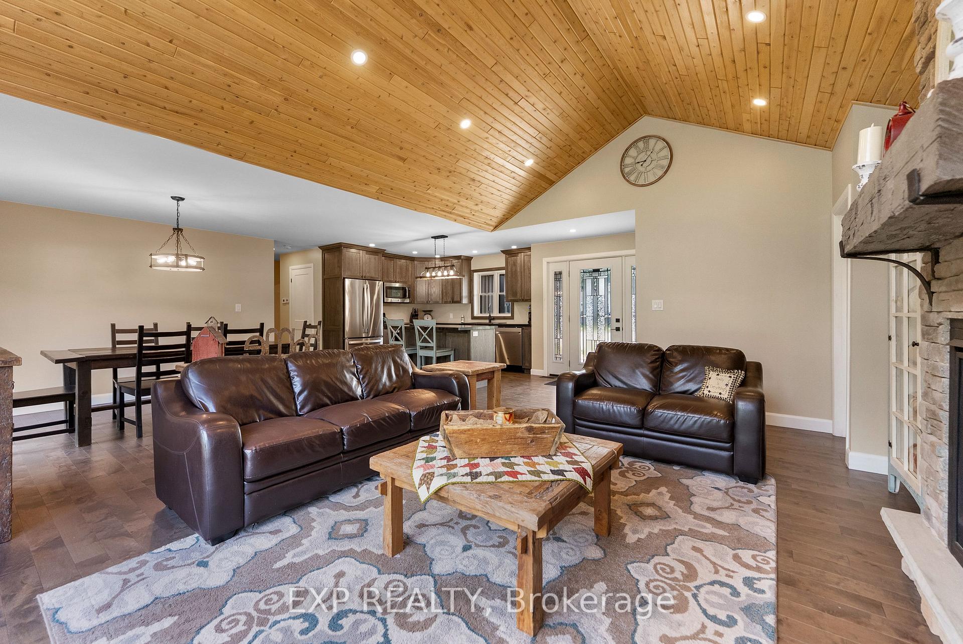 Photo 10 of 51 Yantha Crescent, Madawaska Valley, Madawaska Valley — HOMEH