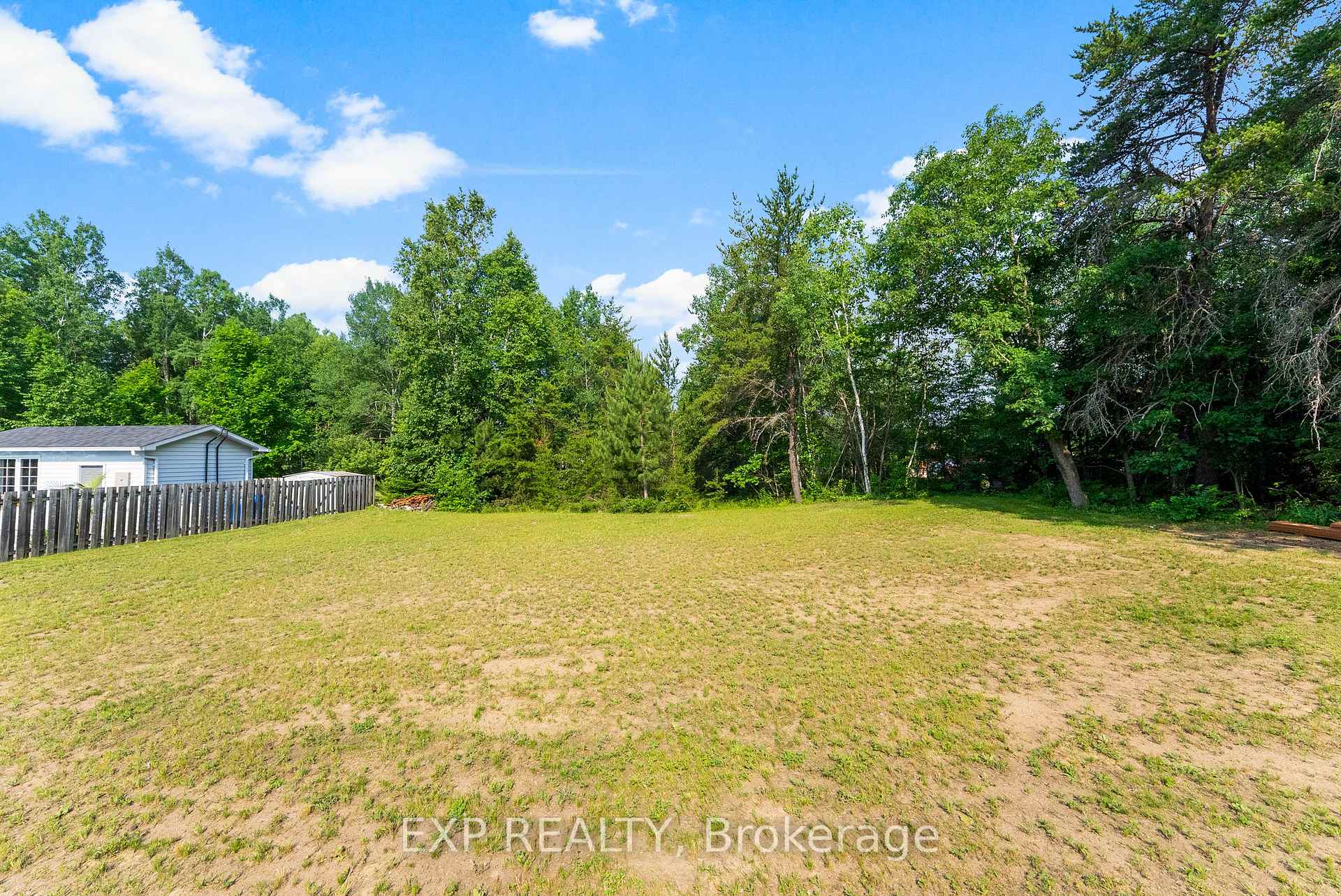 Photo 26 of 51 Yantha Crescent, Madawaska Valley, Madawaska Valley — HOMEH