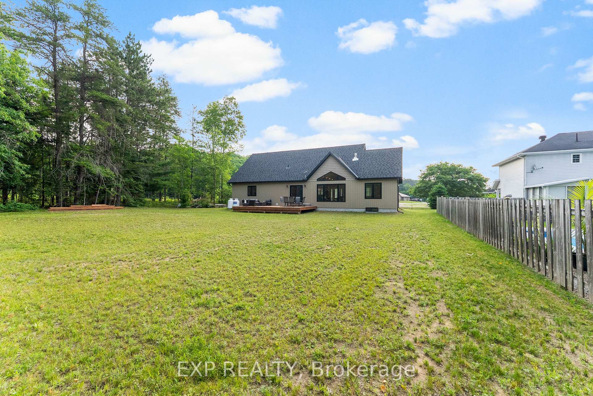 Photo 27 of 51 Yantha Crescent, Madawaska Valley, Madawaska Valley — HOMEH