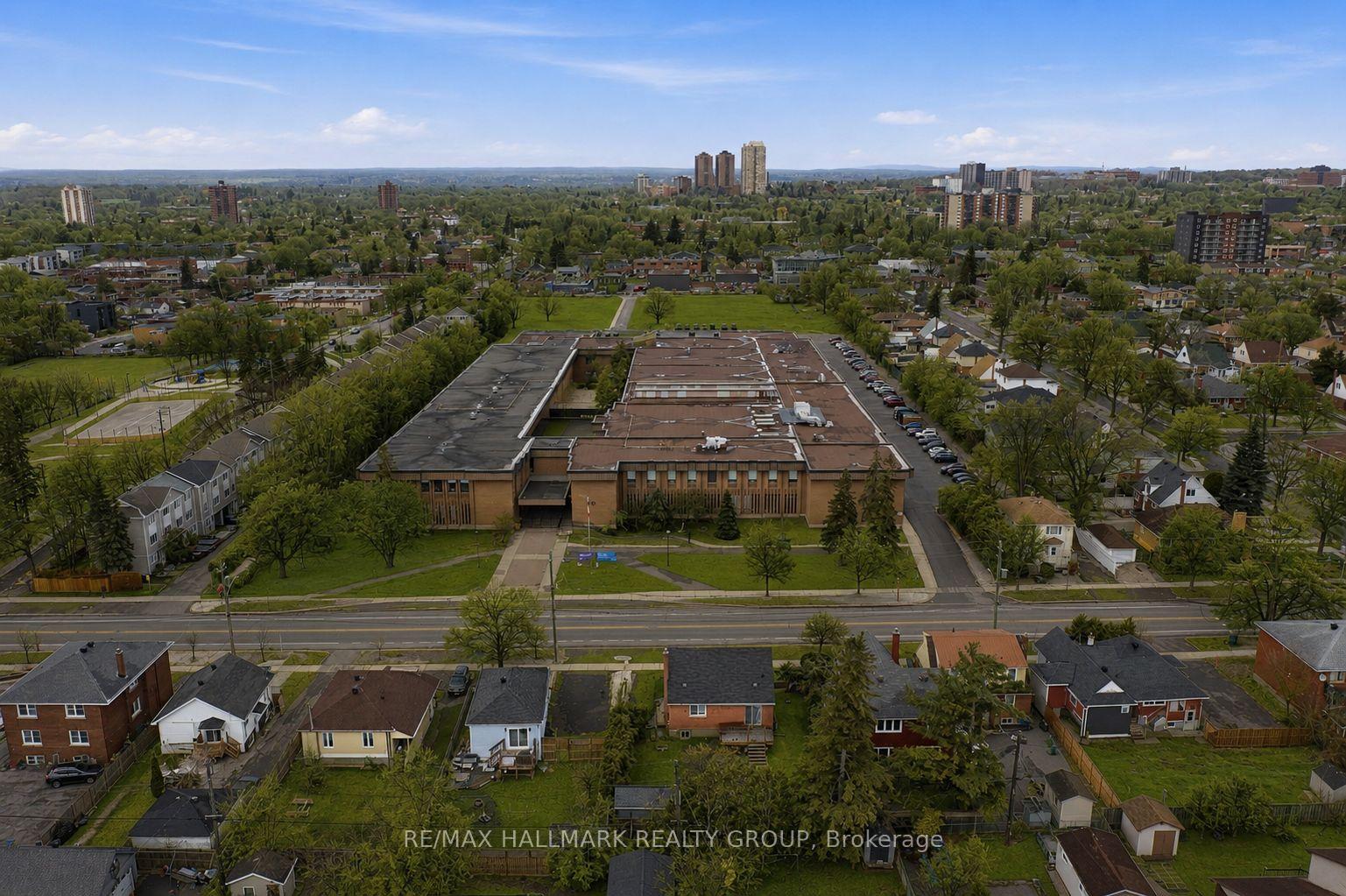 Photo 13 of 479 Newman Avenue, Ottawa, Overbrook/Castle Heights — HOMEH
