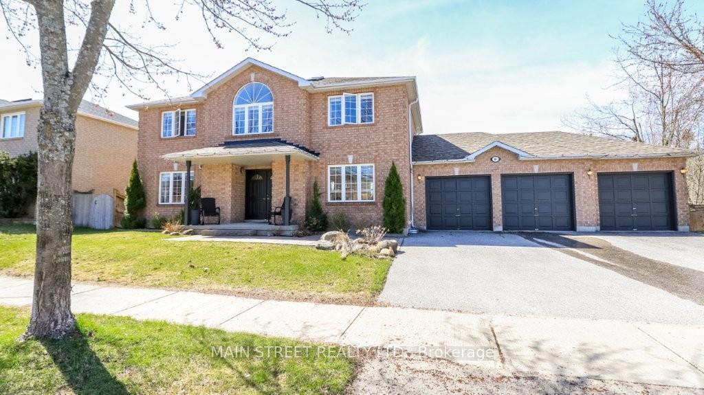 Front of 89 Silver Maple Crescent
