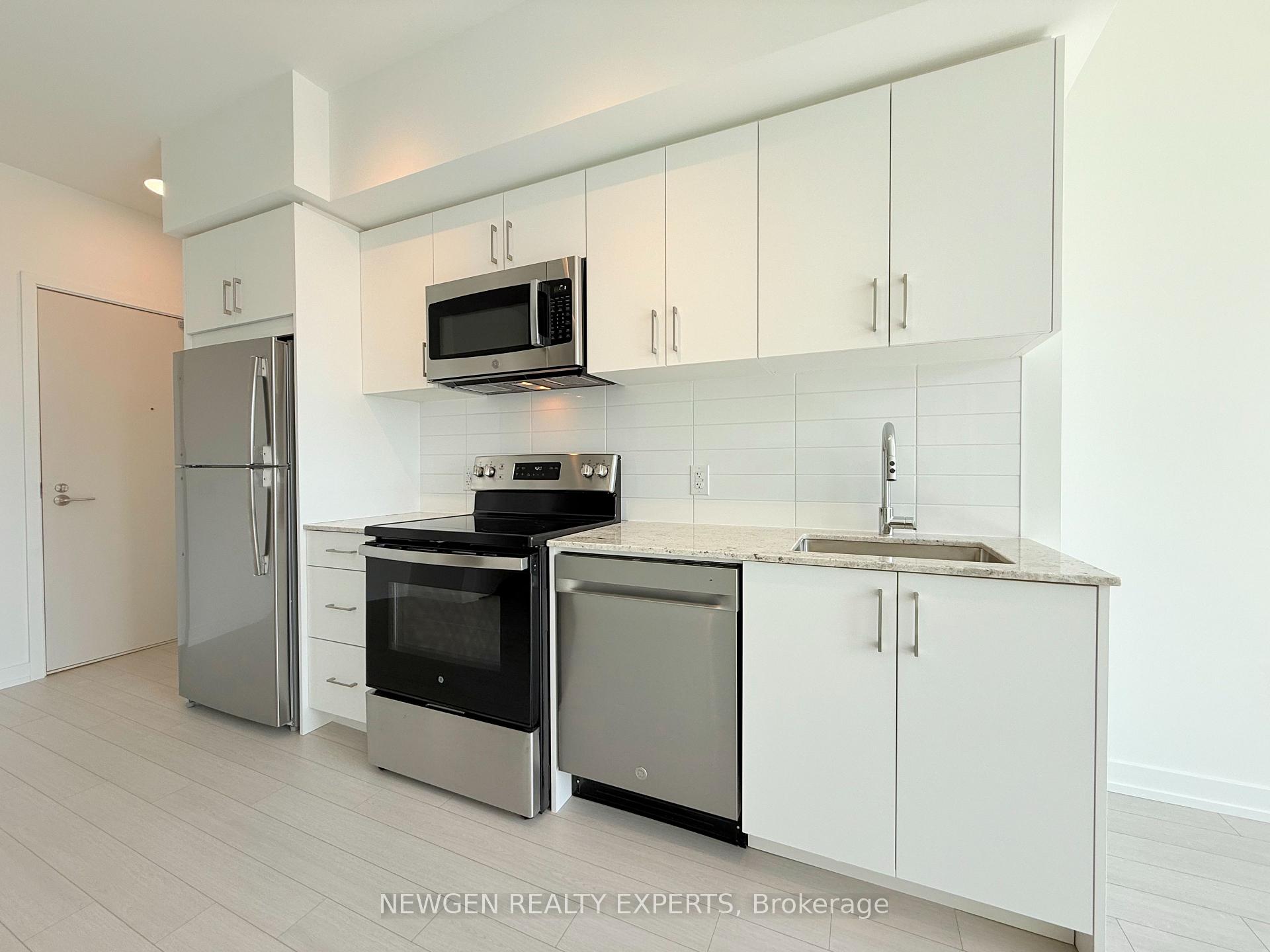 Photo 11 of Unit 707, 4010 Eglinton Avenue W, Etobicoke, Humber Heights — HOMEH