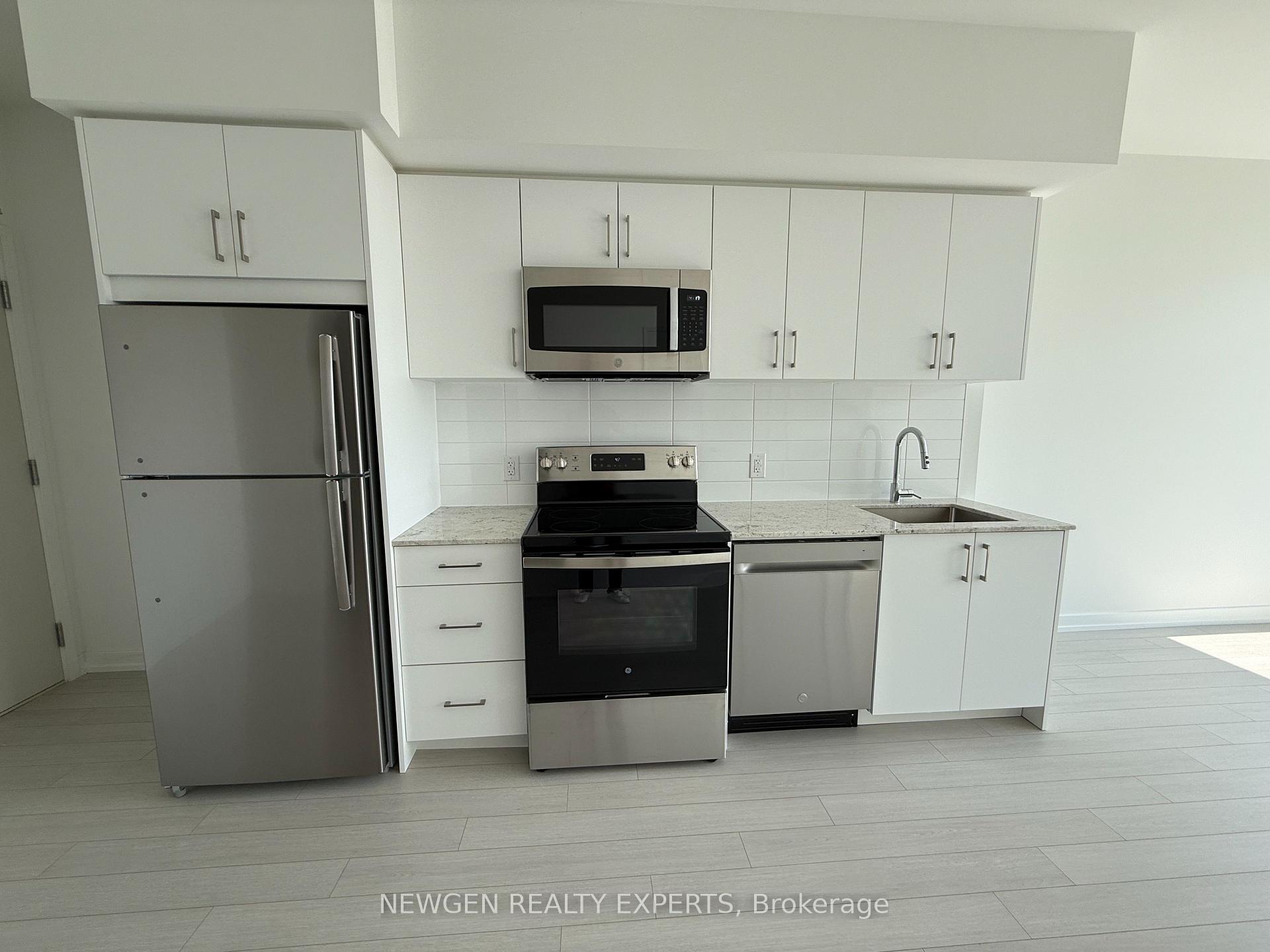 Photo 17 of Unit 707, 4010 Eglinton Avenue W, Etobicoke, Humber Heights — HOMEH