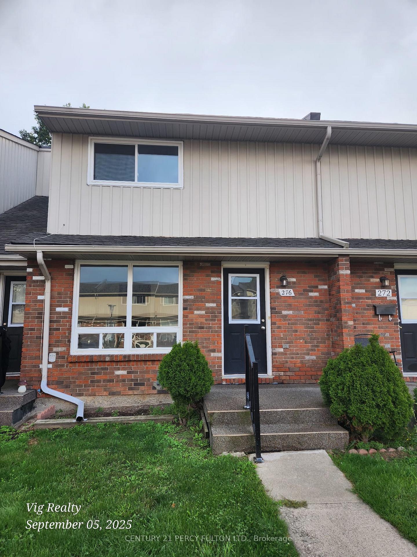 Photo of Unit 276, 100 Brownleigh Avenue