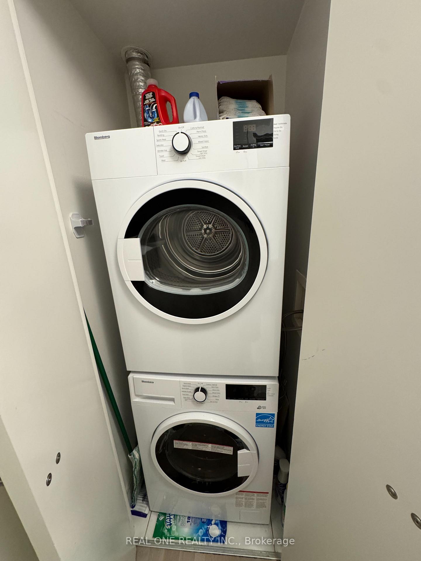 Photo 15 of Unit 313, 101 Charles Street E, Toronto, Church-Yonge Corridor — HOMEH