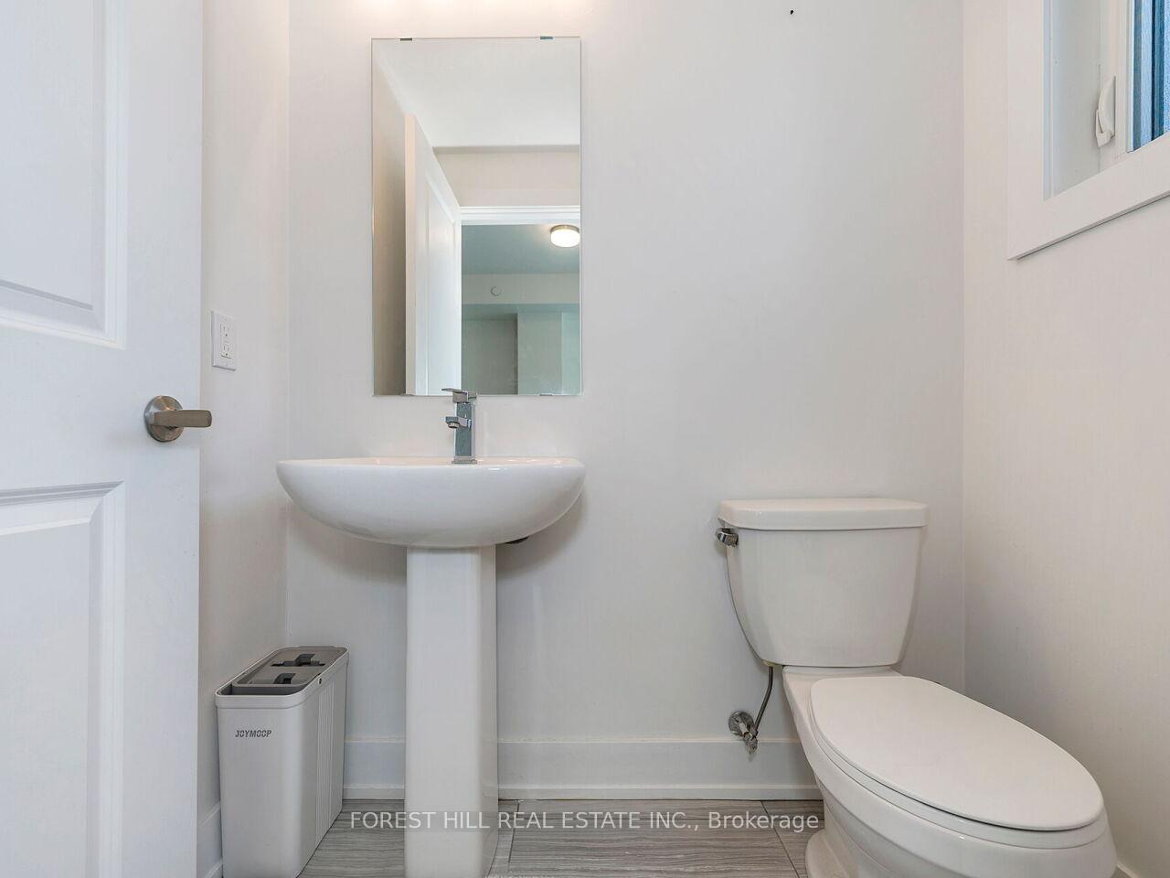 Photo 12 of Unit 5, 1 Hartman Avenue, Vaughan, Islington Woods — HOMEH