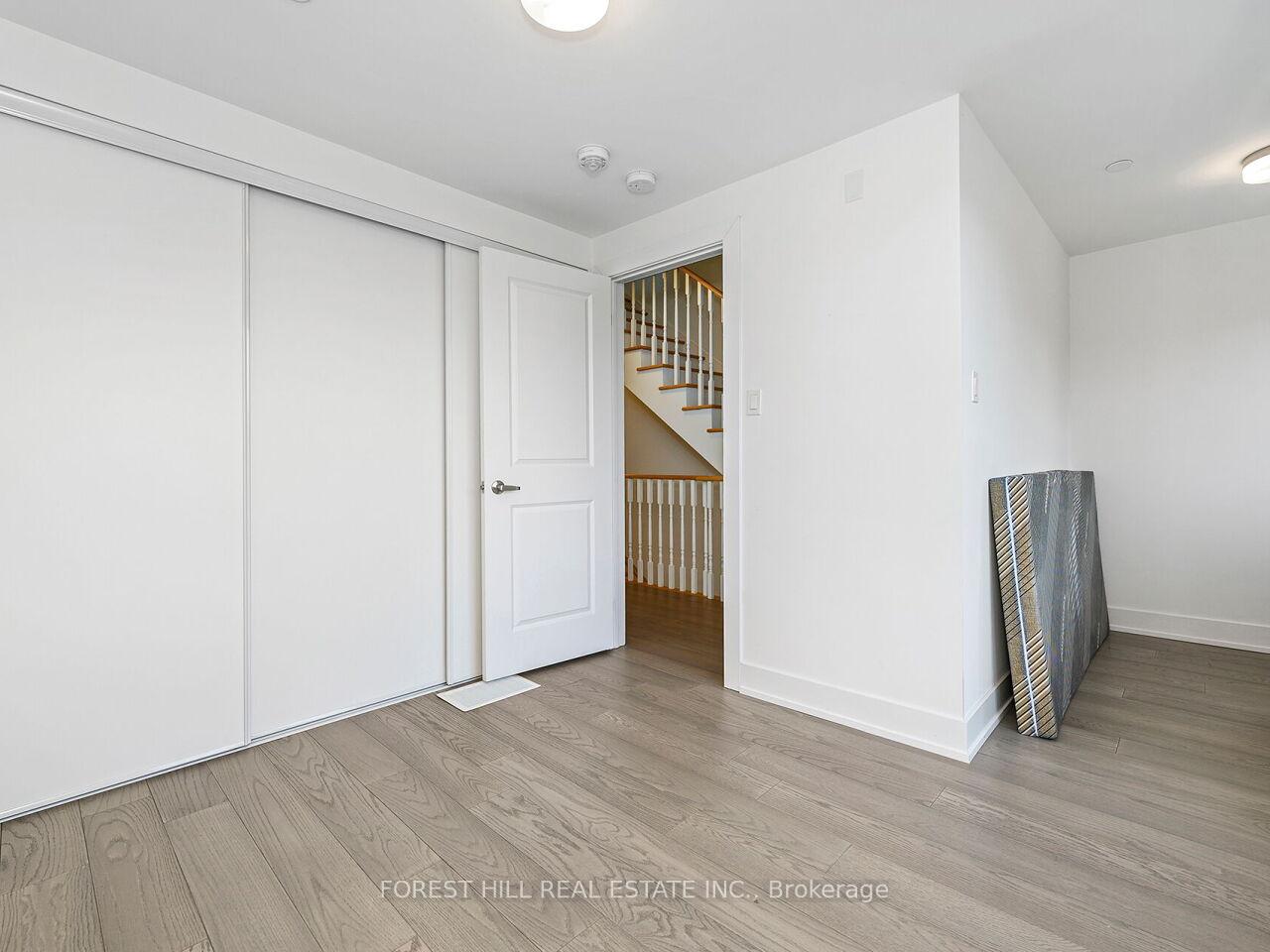 Photo 16 of Unit 5, 1 Hartman Avenue, Vaughan, Islington Woods — HOMEH