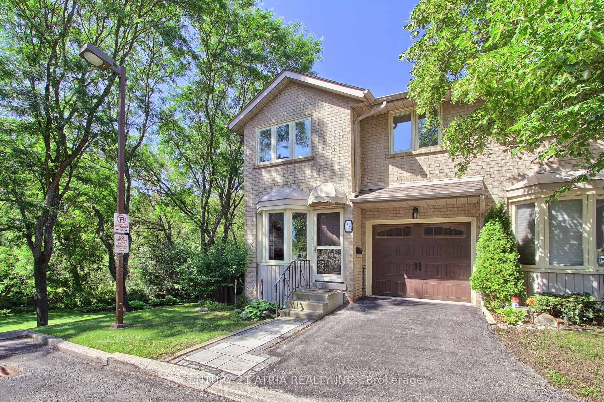 Photo 2 of 27 Anderson Place, Aurora, Aurora Highlands — HOMEH