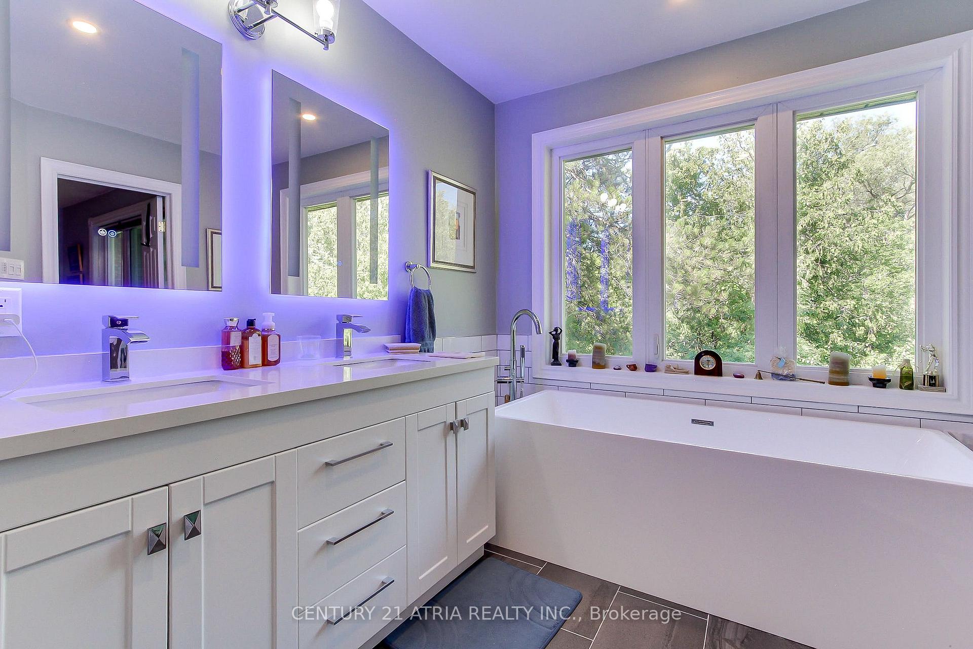 Photo 23 of 27 Anderson Place, Aurora, Aurora Highlands — HOMEH