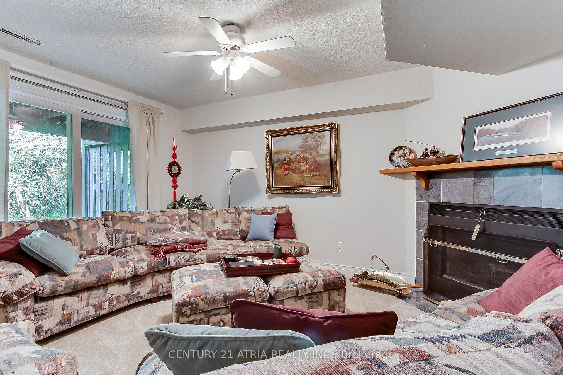 Photo 30 of 27 Anderson Place, Aurora, Aurora Highlands — HOMEH