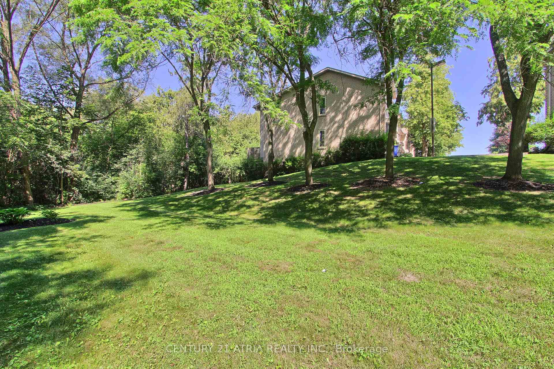 Photo 37 of 27 Anderson Place, Aurora, Aurora Highlands — HOMEH