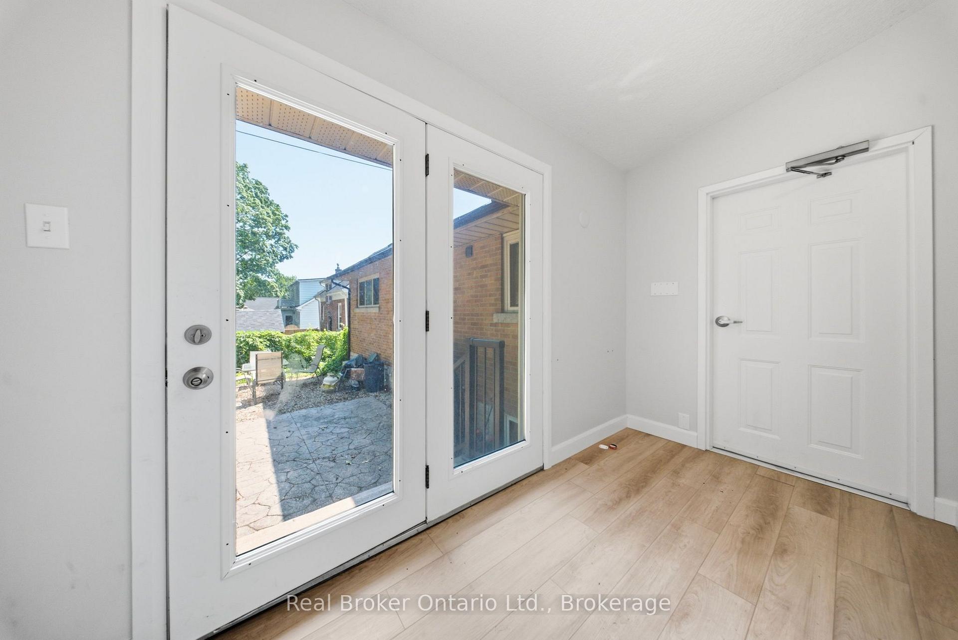Photo 20 of 80 Jackson Avenue, Kitchener, King East — HOMEH