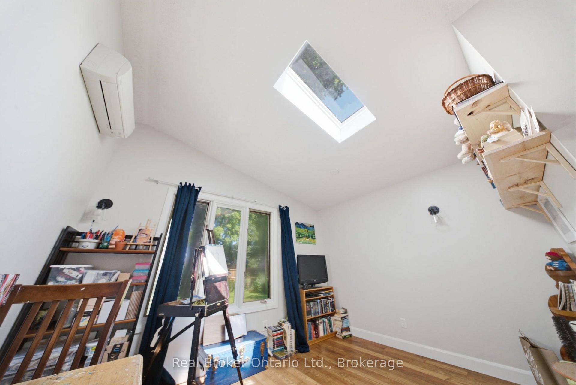 Photo 40 of 80 Jackson Avenue, Kitchener, King East — HOMEH