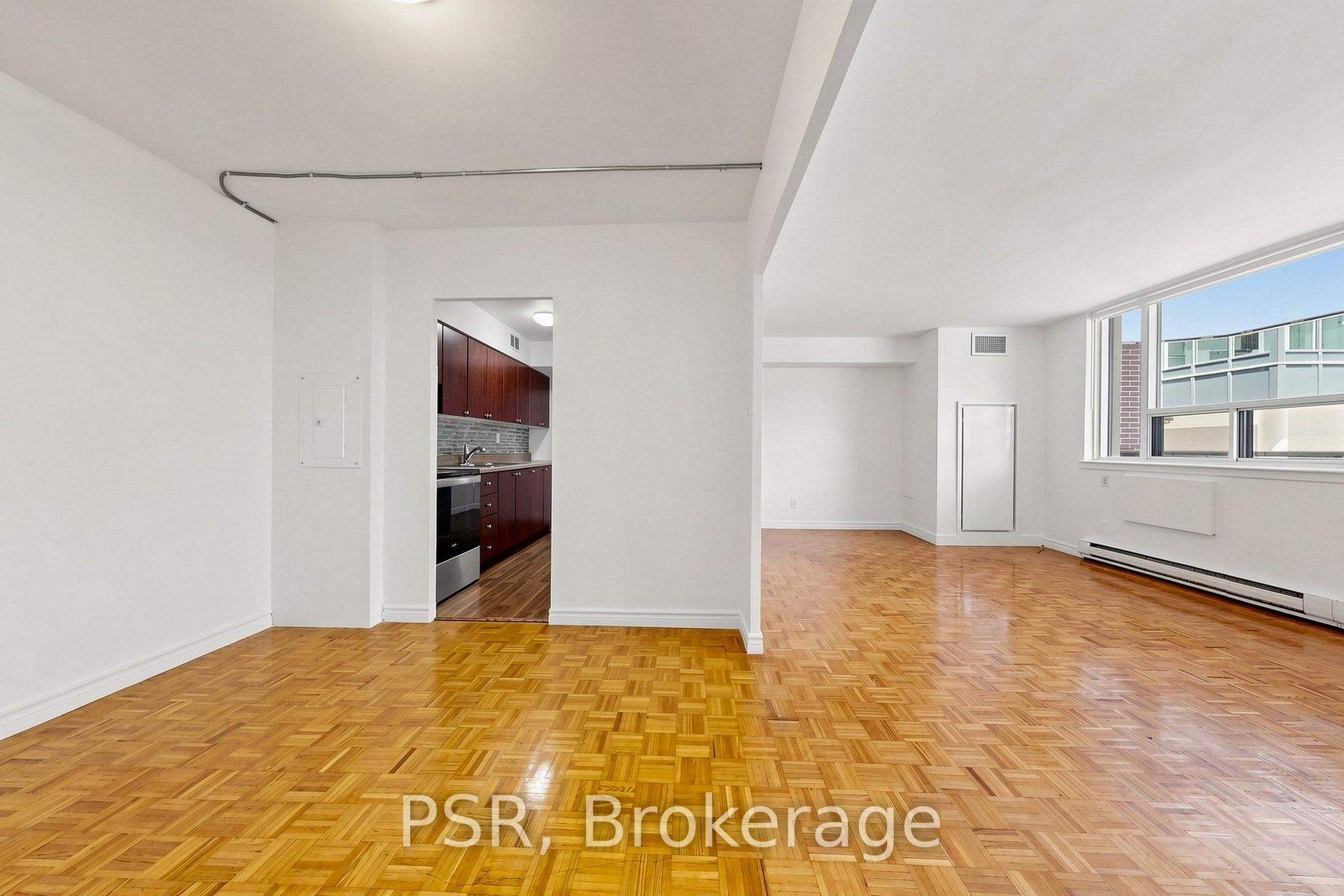 Photo 7 of Unit 210, 240 Markland Drive, Etobicoke, Markland Wood — HOMEH
