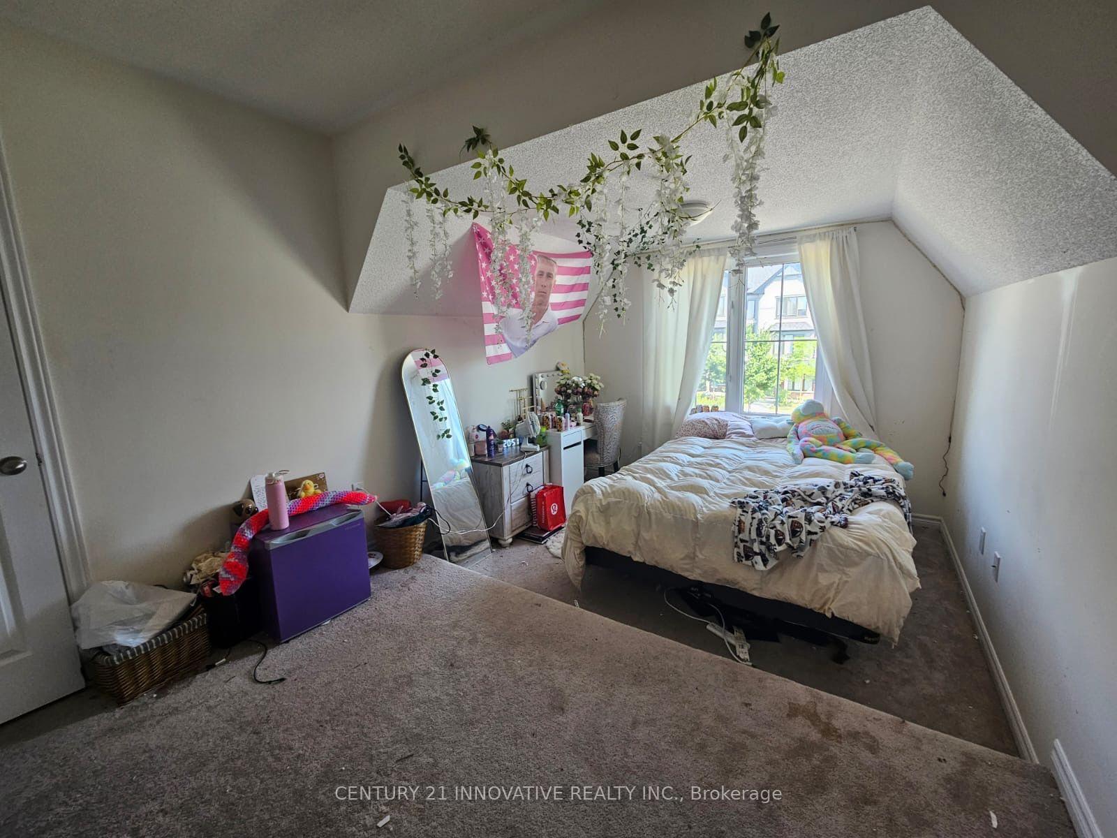 Photo 14 of 219 Northglen Boulevard, Clarington, Bowmanville — HOMEH