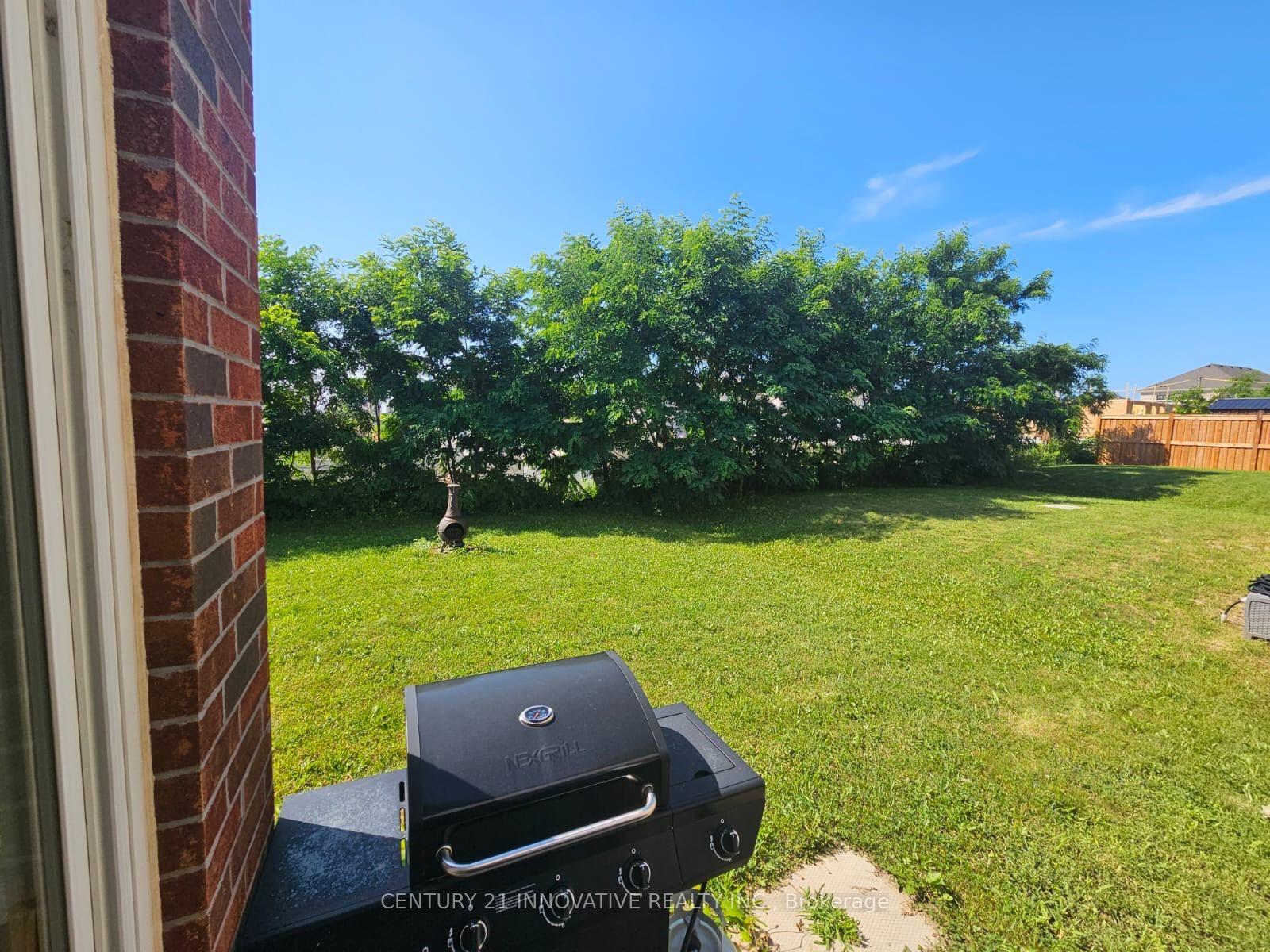 Photo 23 of 219 Northglen Boulevard, Clarington, Bowmanville — HOMEH