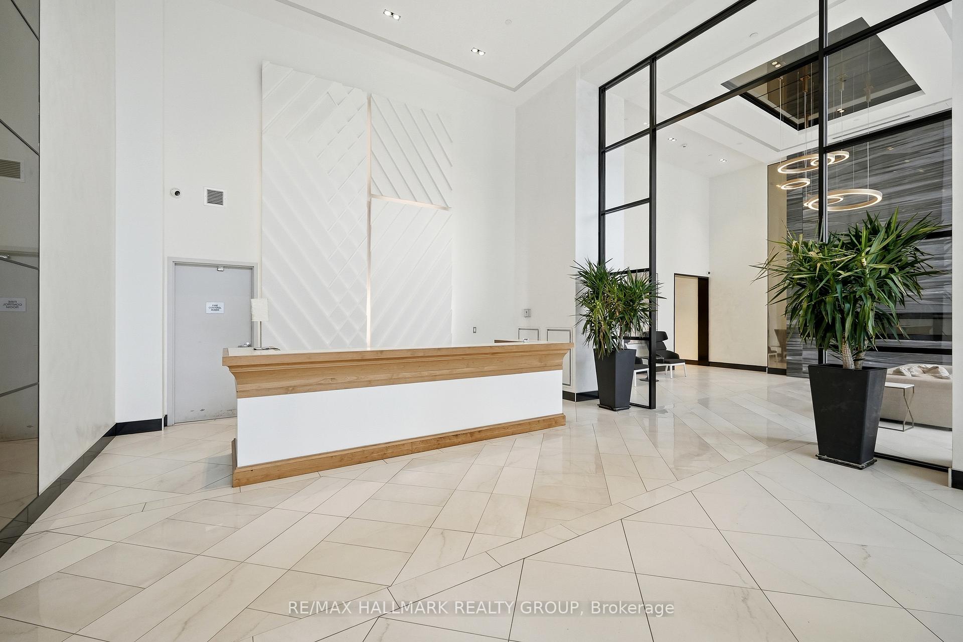 Photo 2 of Unit 106, 255 Bay Street, Ottawa, Ottawa Centre — HOMEH