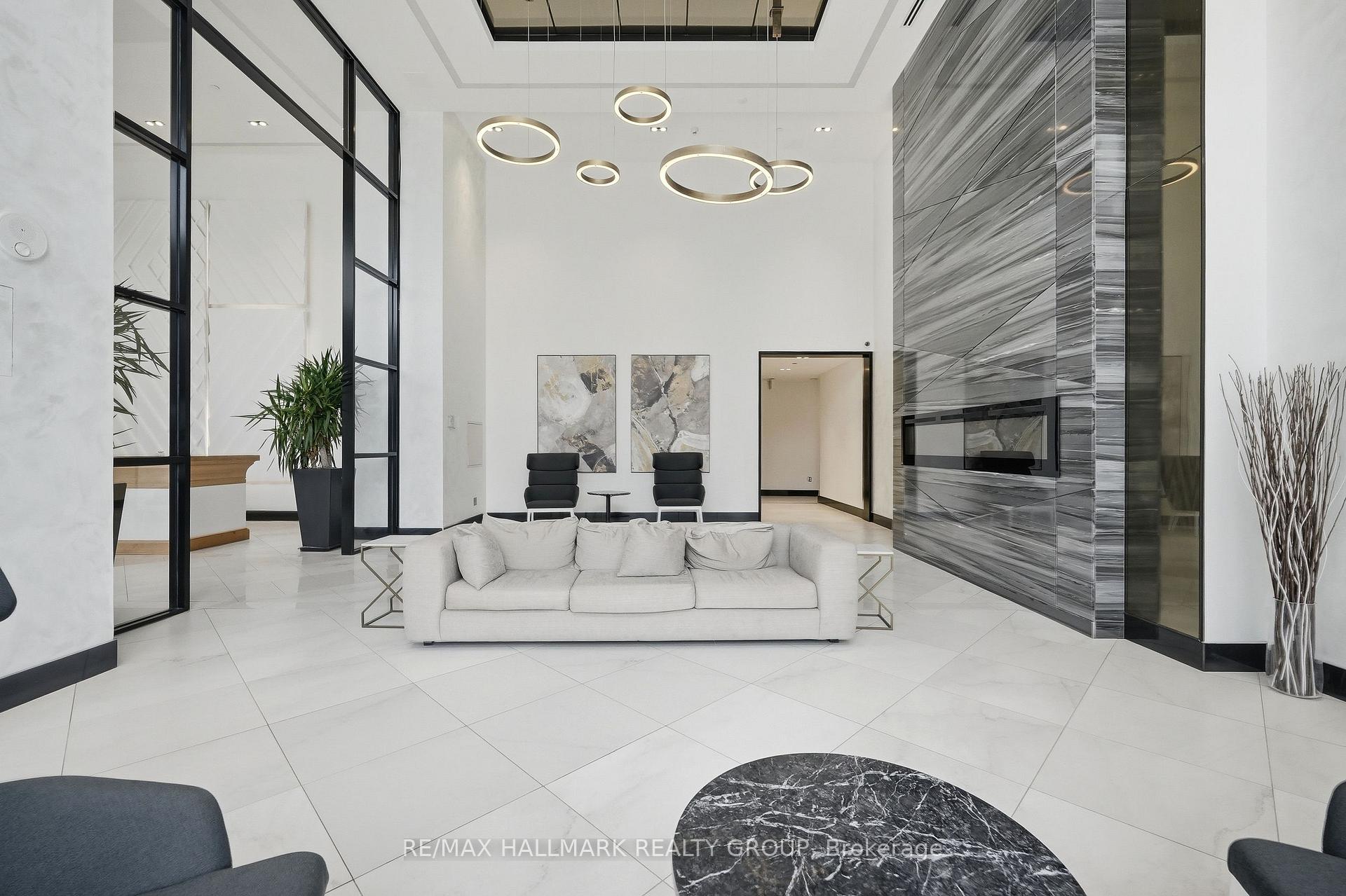 Photo 5 of Unit 106, 255 Bay Street, Ottawa, Ottawa Centre — HOMEH