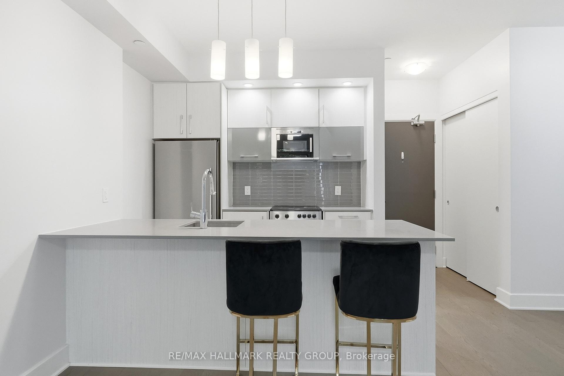 Photo 11 of Unit 106, 255 Bay Street, Ottawa, Ottawa Centre — HOMEH