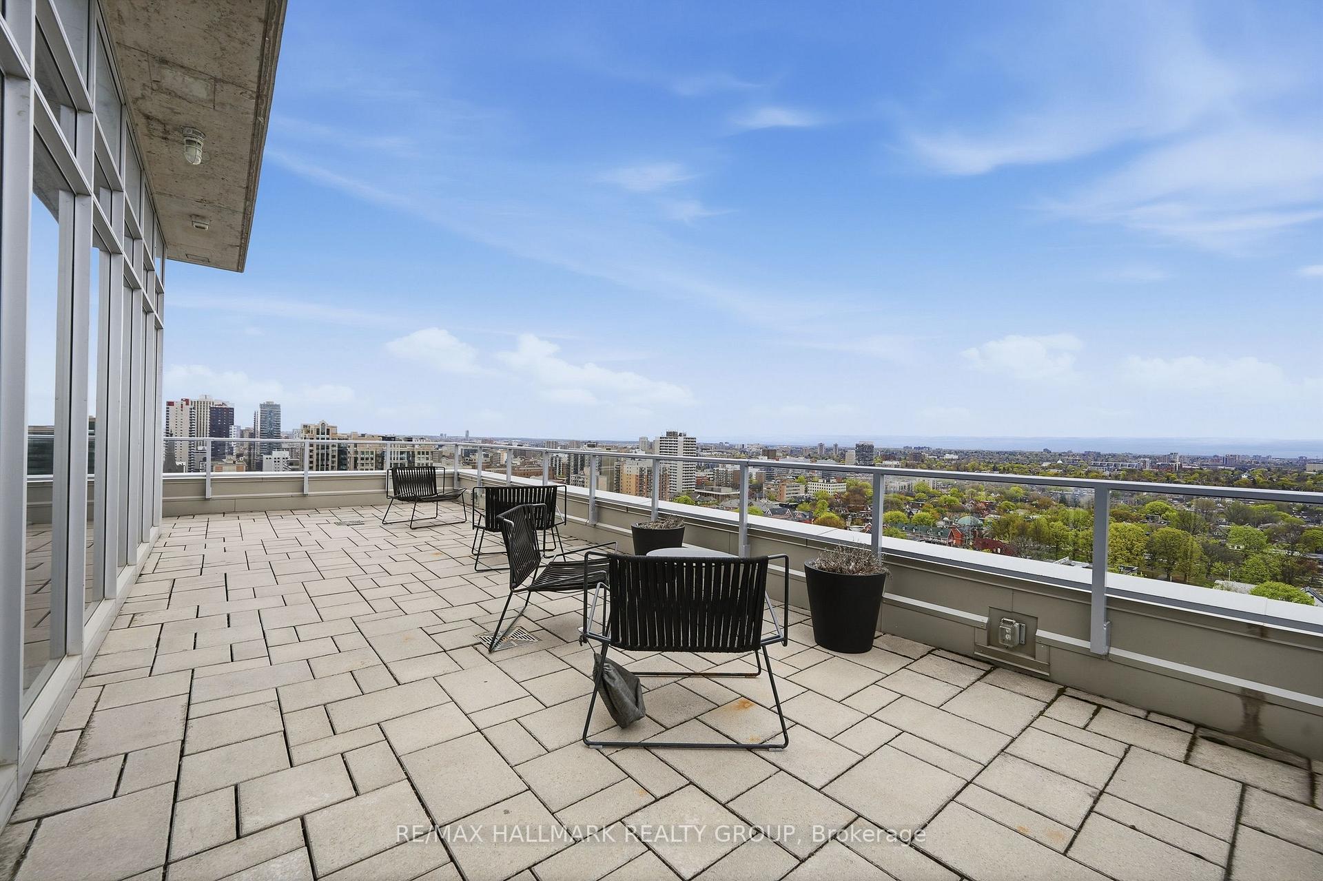 Photo 36 of Unit 106, 255 Bay Street, Ottawa, Ottawa Centre — HOMEH