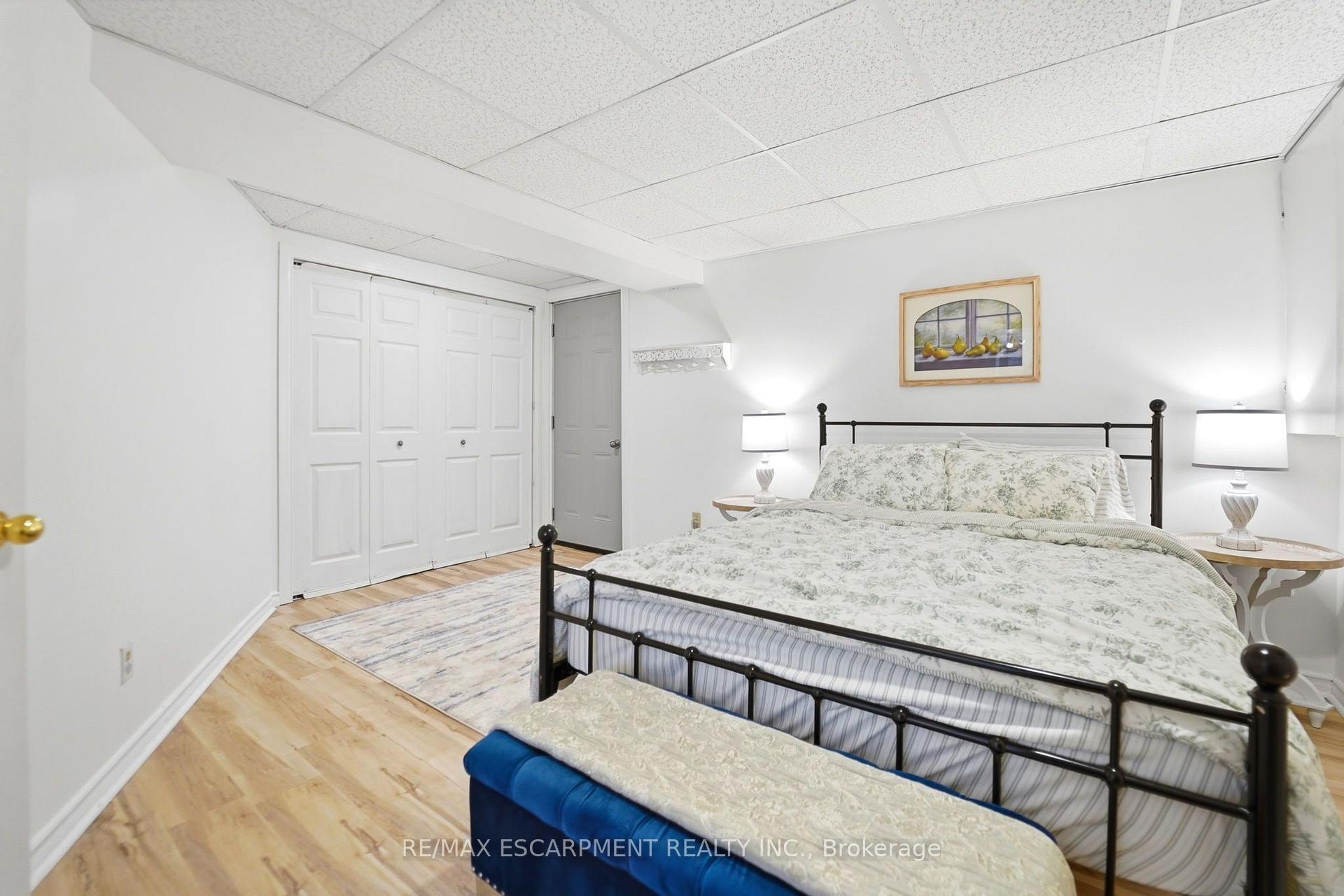 Photo 22 of 44 Marion Street, Hamilton, Mount Hope — HOMEH