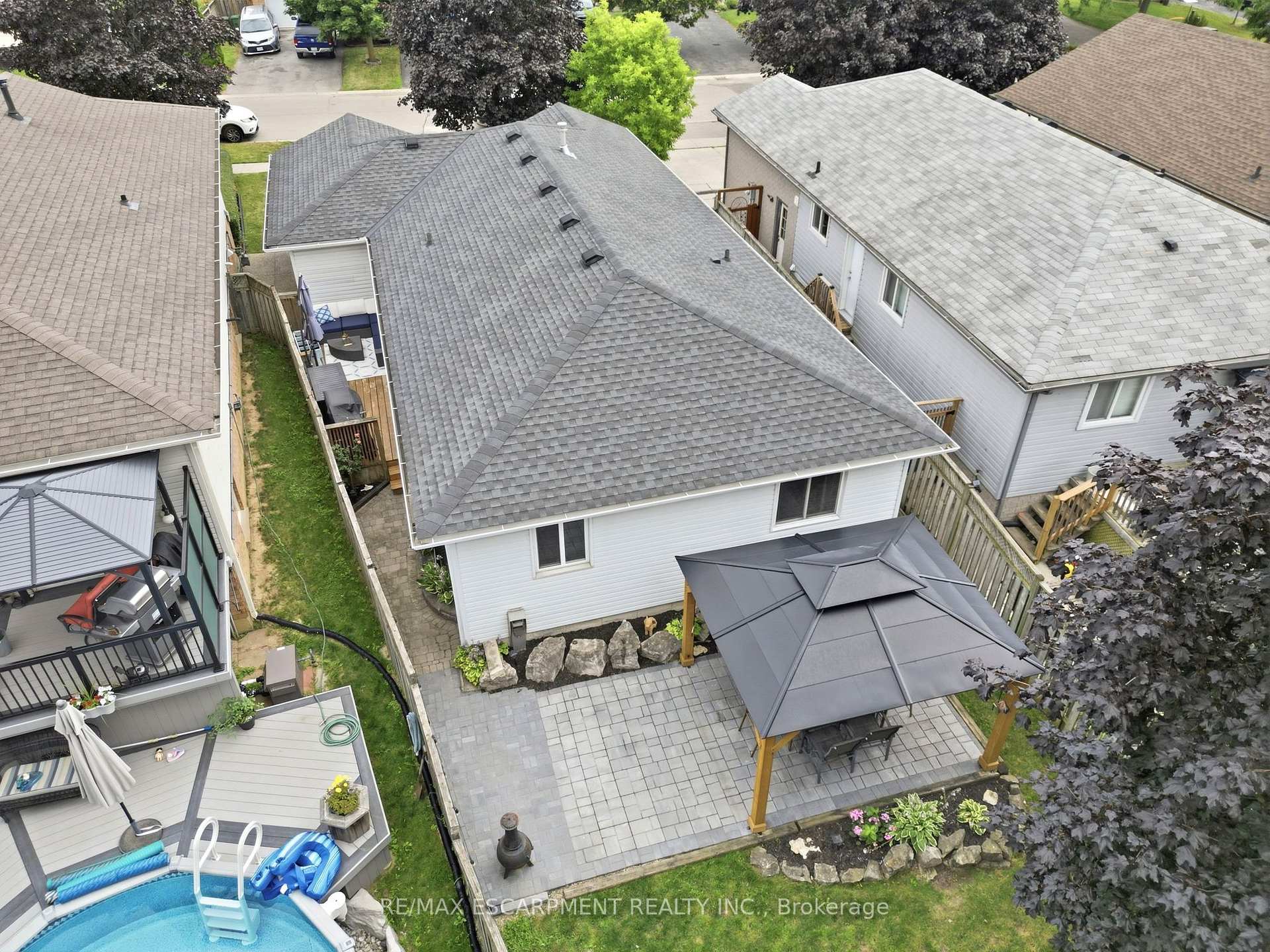 Photo 30 of 44 Marion Street, Hamilton, Mount Hope — HOMEH