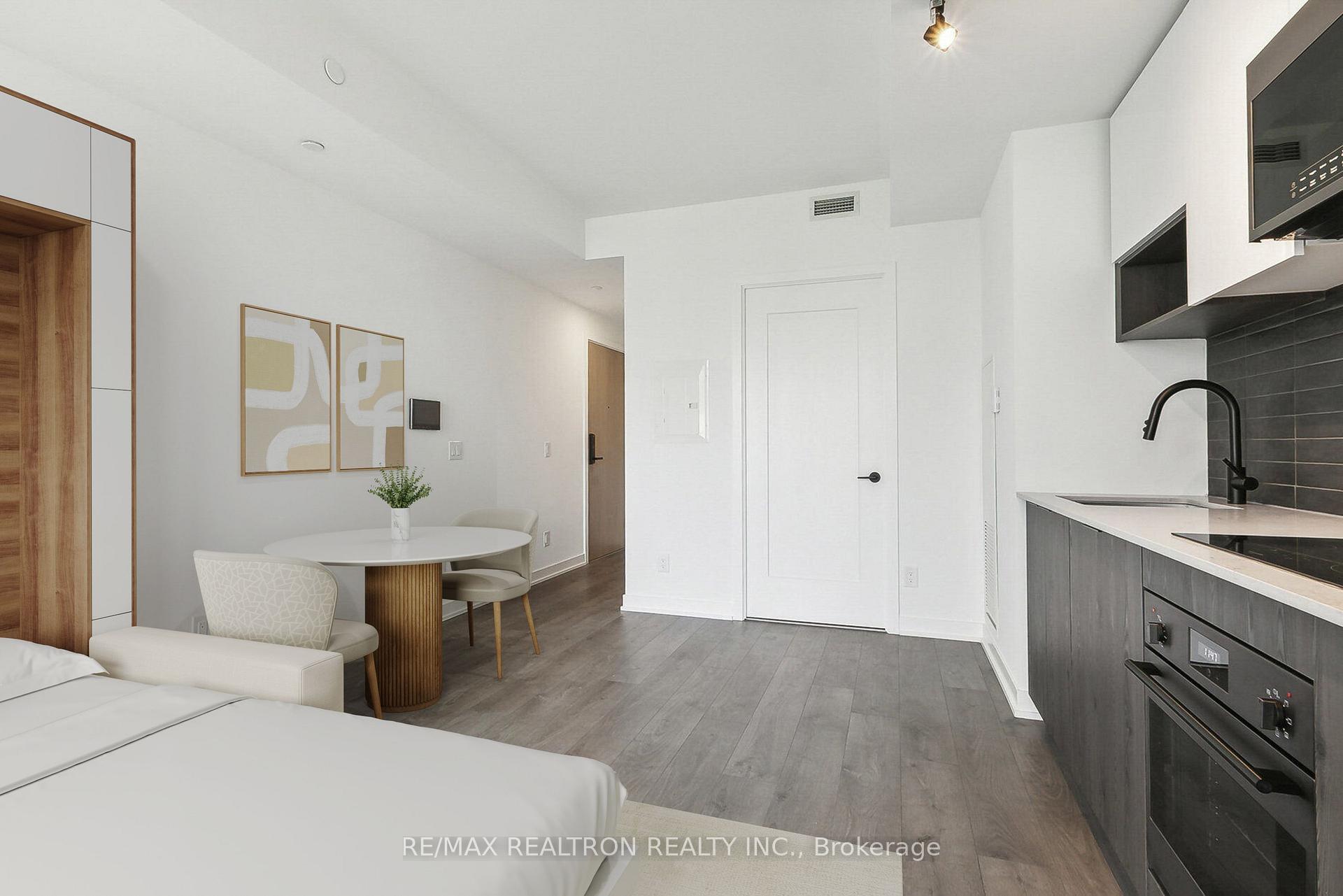 Photo 6 of Unit 722, 5 Defries Street, Toronto, Regent Park — HOMEH