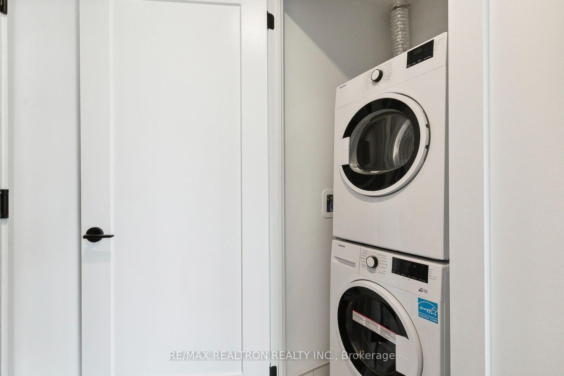 Photo 12 of Unit 722, 5 Defries Street, Toronto, Regent Park — HOMEH
