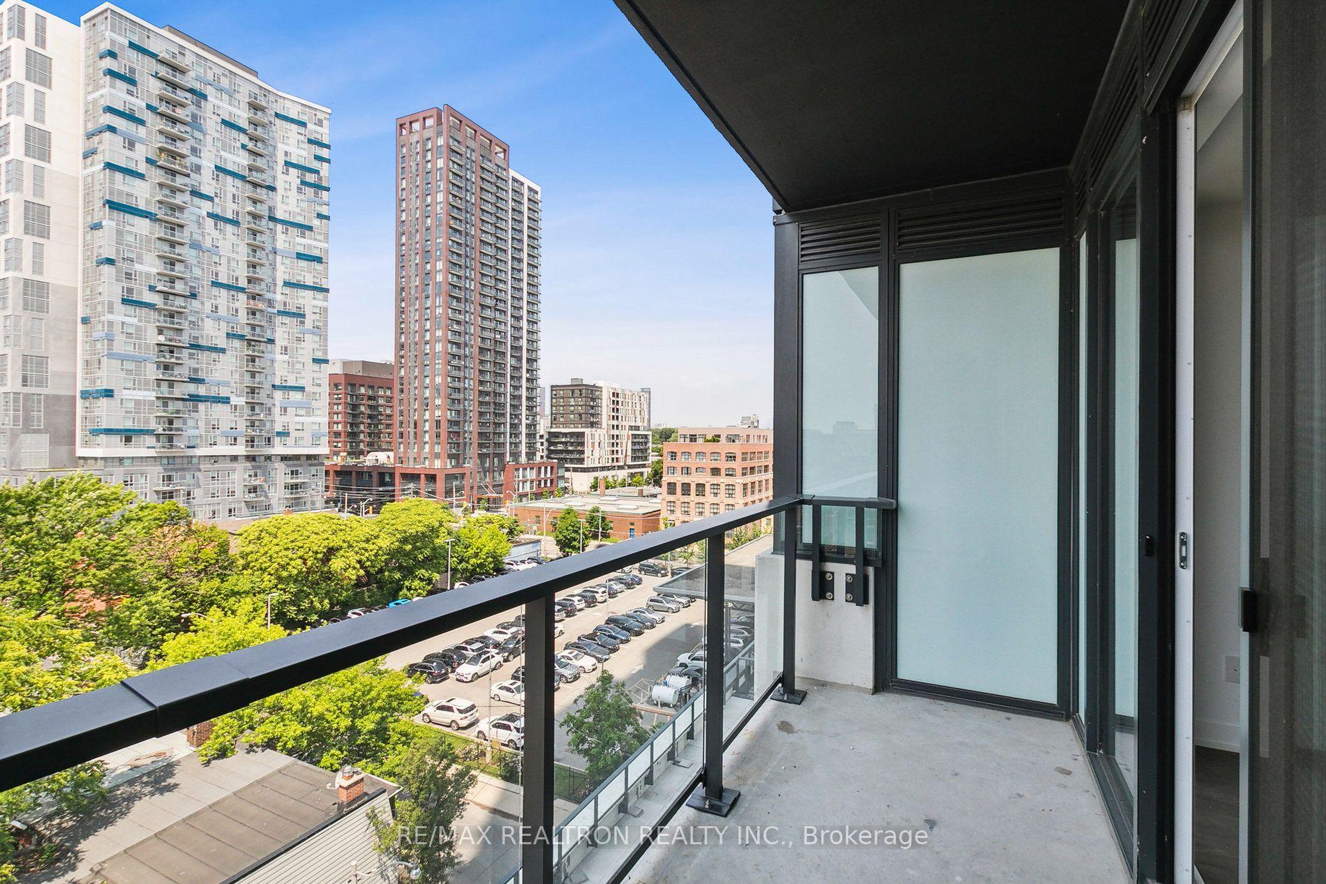 Photo 14 of Unit 722, 5 Defries Street, Toronto, Regent Park — HOMEH