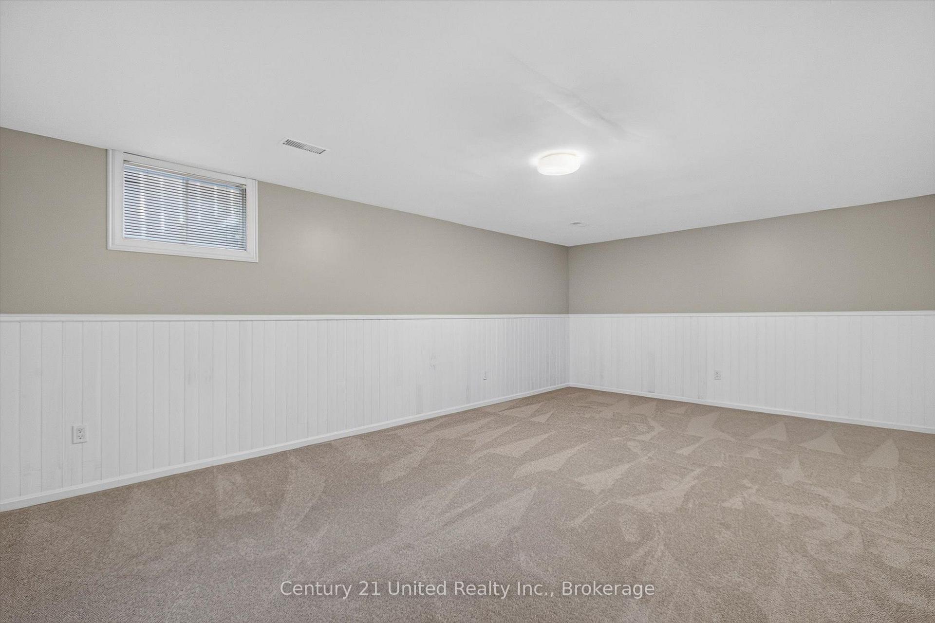 Photo 32 of 615 Saugeen Crescent, Peterborough, Ashburnham Ward 4 — HOMEH