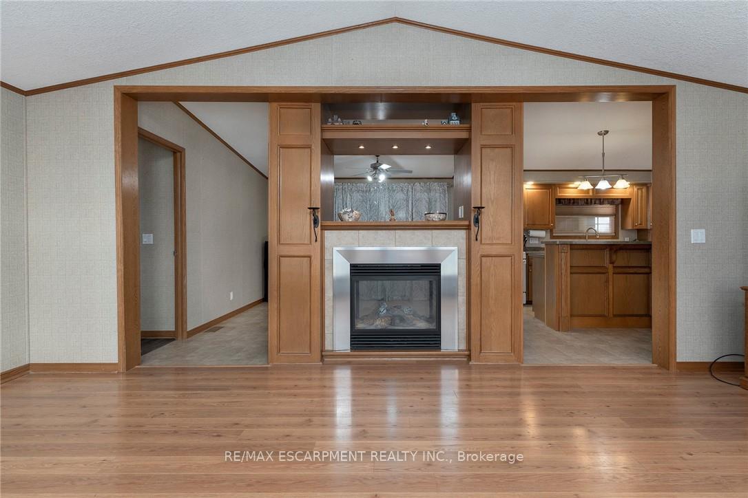 Photo 5 of 1161 4TH Concession Road W, Hamilton, Rural Flamborough — HOMEH