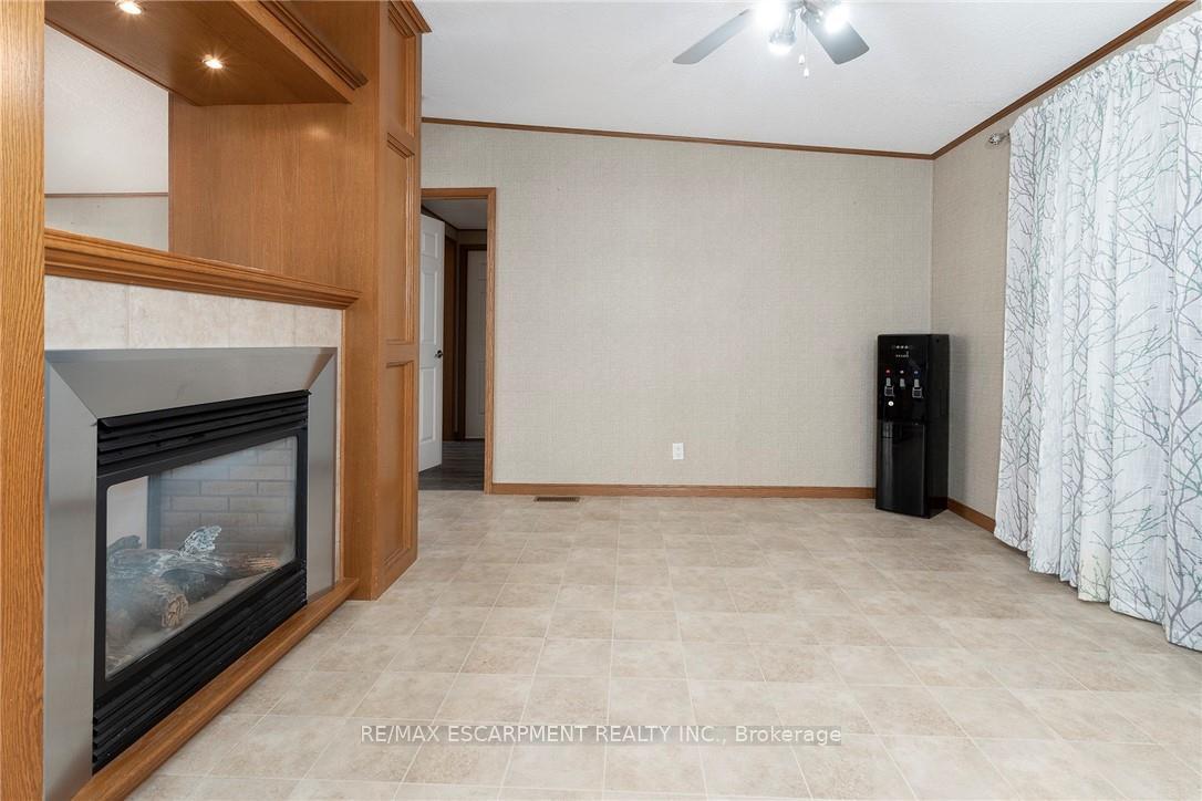 Photo 6 of 1161 4TH Concession Road W, Hamilton, Rural Flamborough — HOMEH