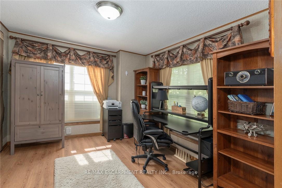 Photo 11 of 1161 4TH Concession Road W, Hamilton, Rural Flamborough — HOMEH