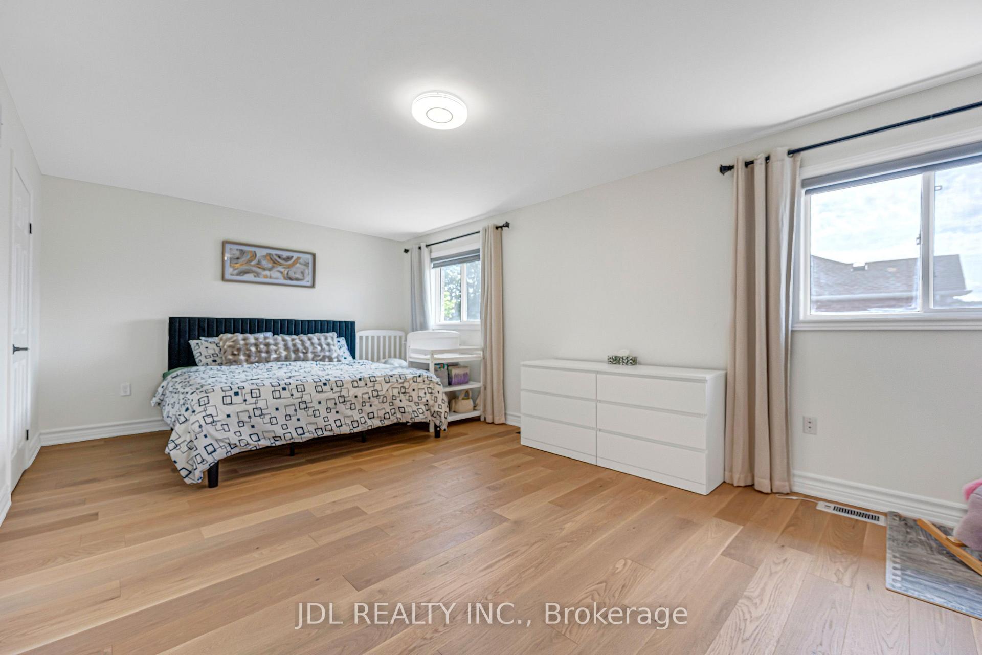 Photo 15 of 69 Summerset Drive, Barrie, Ardagh — HOMEH
