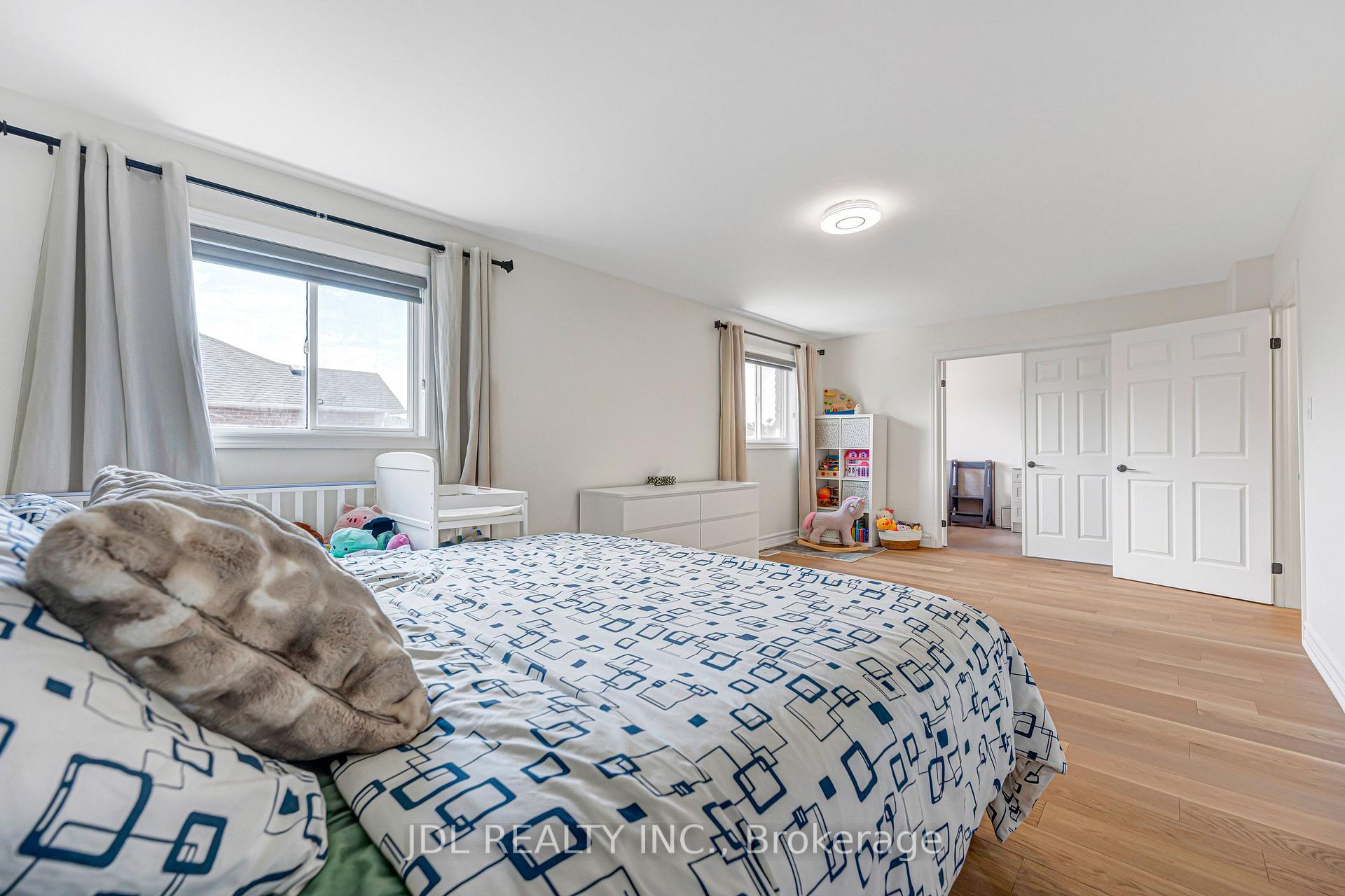 Photo 16 of 69 Summerset Drive, Barrie, Ardagh — HOMEH