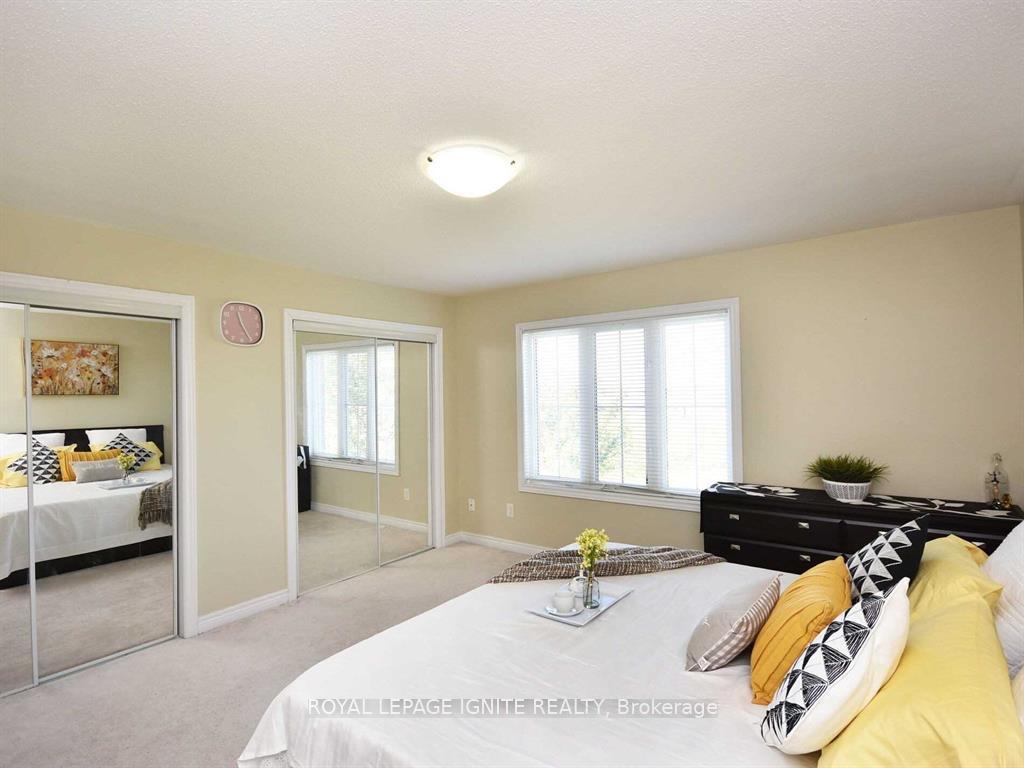 Photo 23 of 40 Cedar Lake Crescent, Brampton, Bram West — HOMEH