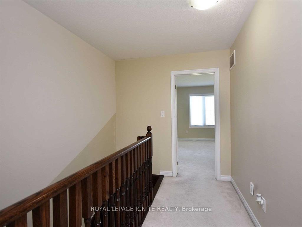 Photo 32 of 40 Cedar Lake Crescent, Brampton, Bram West — HOMEH