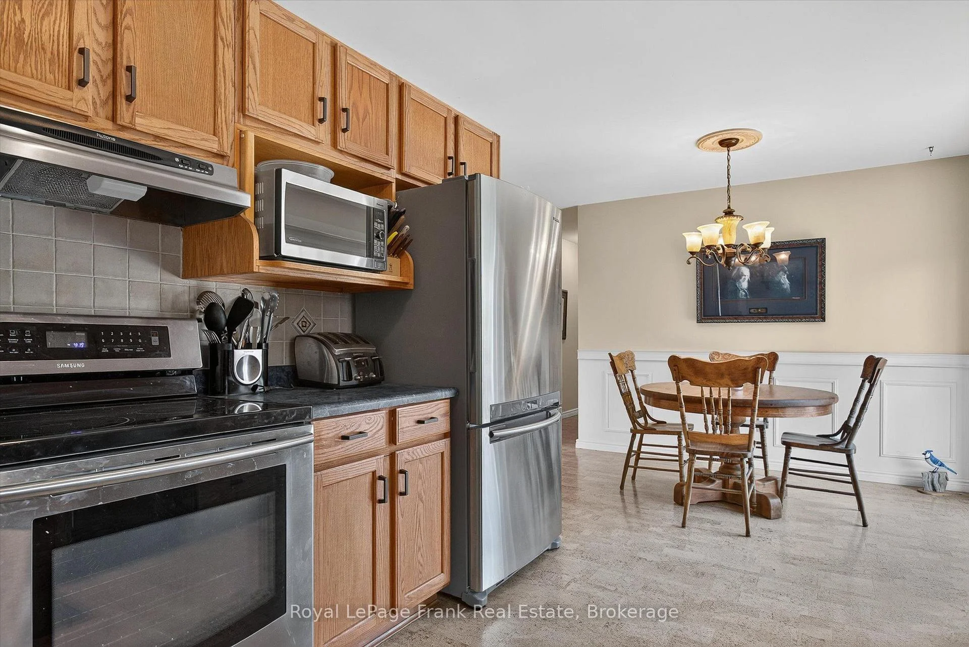 Photo 9 of 701 Joseph Street, Selwyn — HOMEH