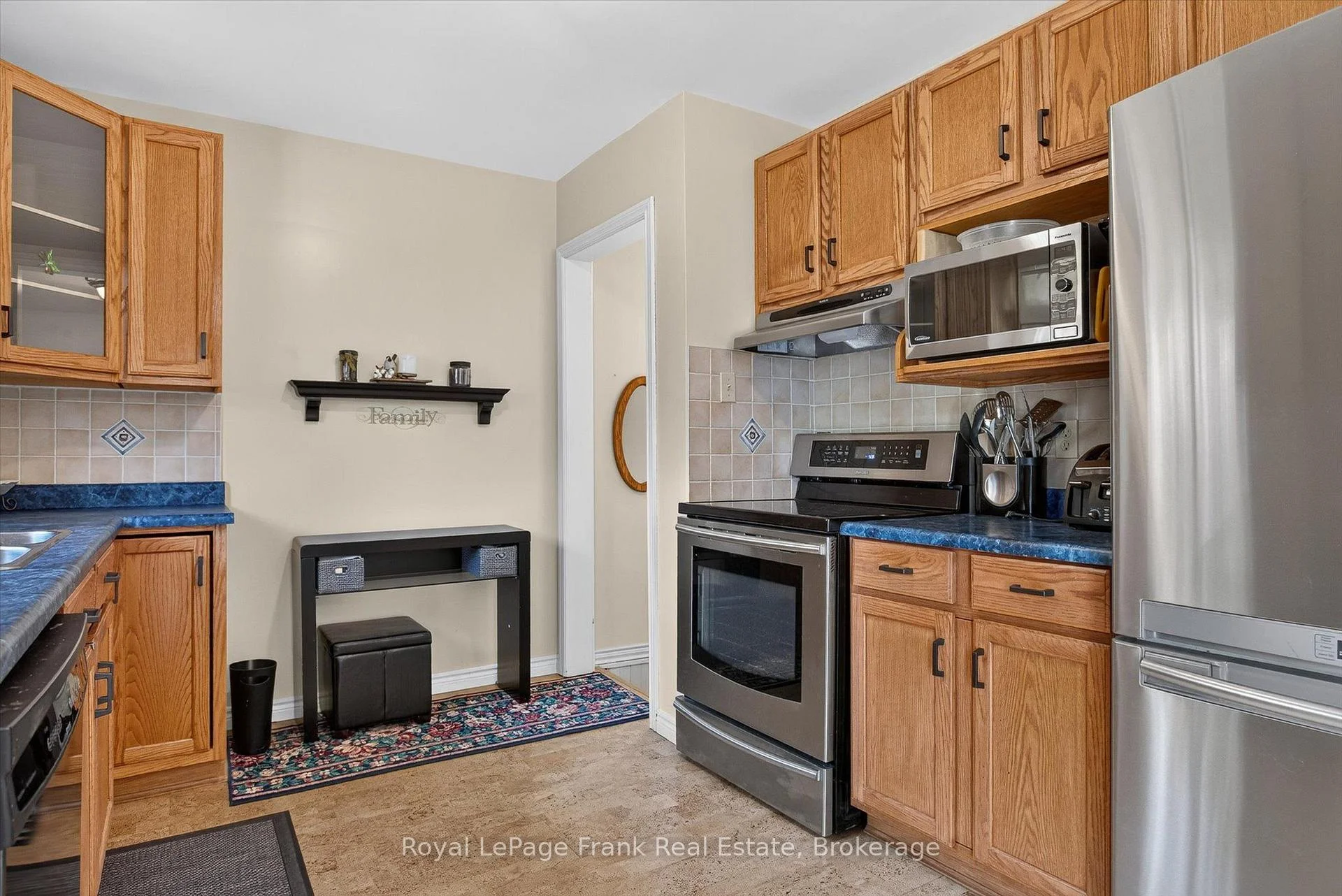 Photo 11 of 701 Joseph Street, Selwyn — HOMEH