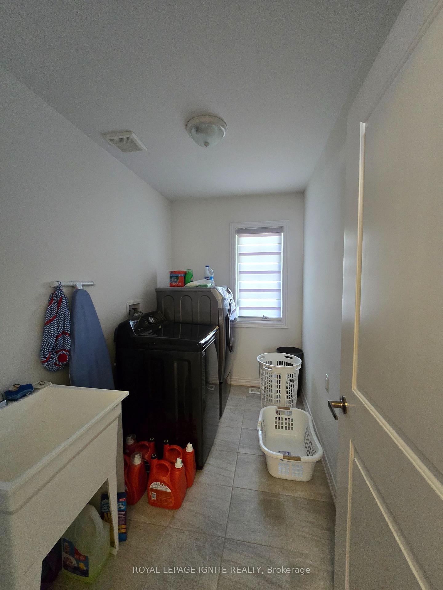 Photo 35 of 11 Monarch Road, Quinte West, Murray Ward — HOMEH