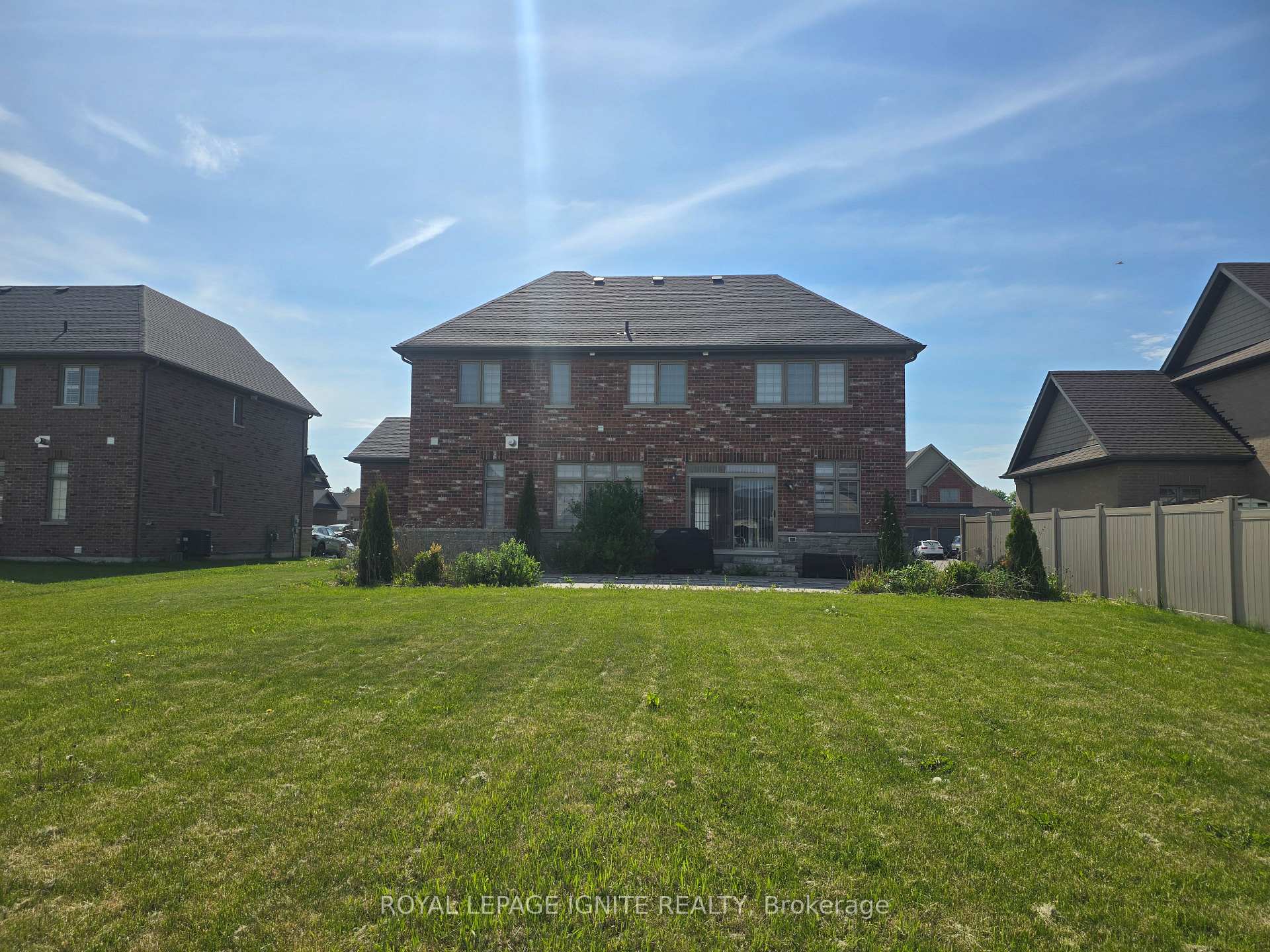 Photo 38 of 11 Monarch Road, Quinte West, Murray Ward — HOMEH