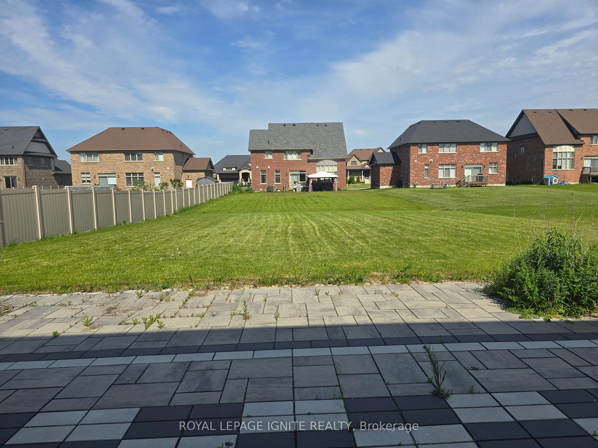Photo 39 of 11 Monarch Road, Quinte West, Murray Ward — HOMEH