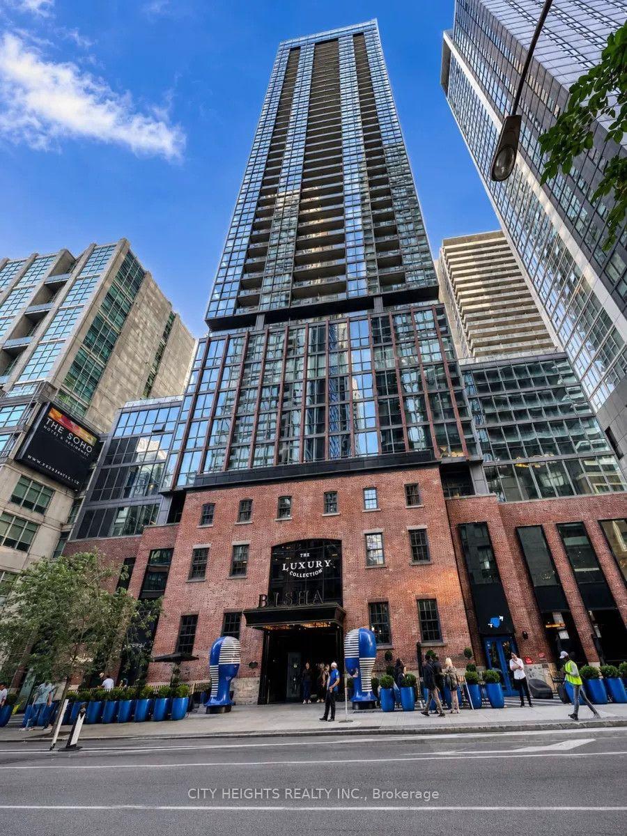 Photo 2 of Unit 1114, 88 Blue Jays Way, Toronto, Waterfront Communities — HOMEH