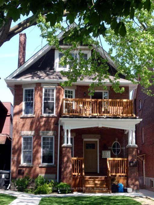 Front of Unit 3, 543 Palmerston Boulevard