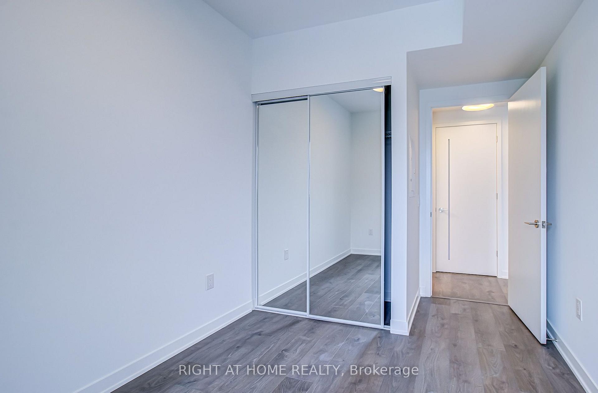 Photo 11 of Unit 907, 10 Oak Street, Toronto, Regent Park — HOMEH