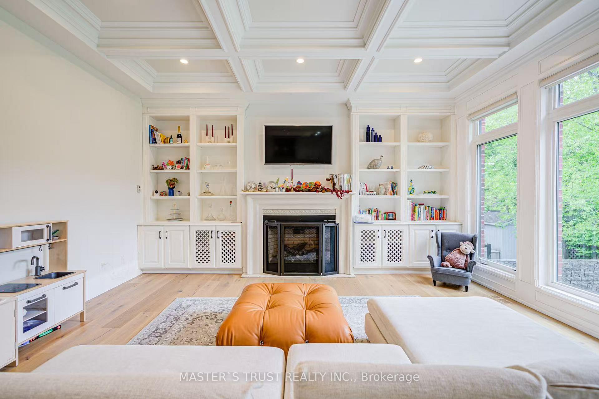 Photo 9 of 103 Burndale Avenue, North York, Lansing-Westgate — HOMEH