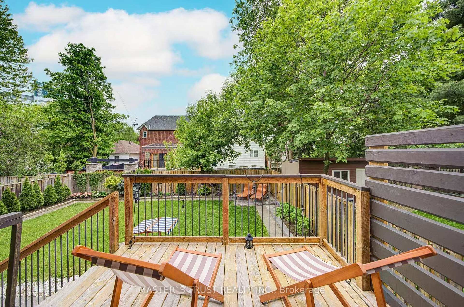 Photo 24 of 103 Burndale Avenue, North York, Lansing-Westgate — HOMEH
