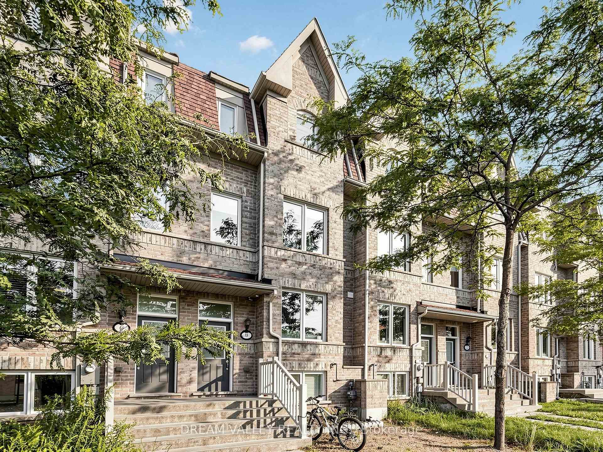Photo 1 of 8 Zezel Way, Scarborough, Dorset Park — HOMEH
