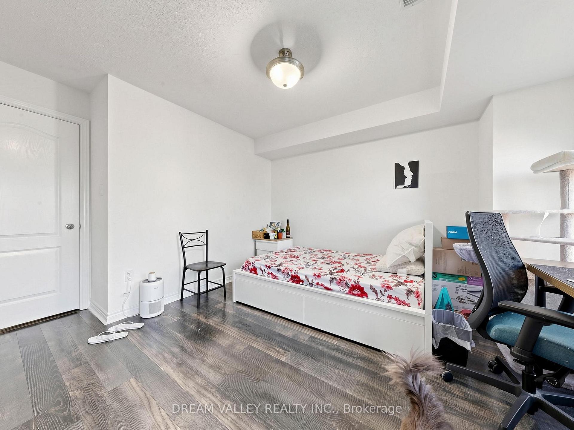 Photo 16 of 8 Zezel Way, Scarborough, Dorset Park — HOMEH